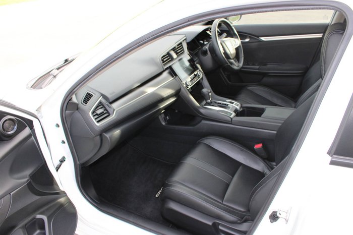 2018 HONDA CIVIC VTi-S