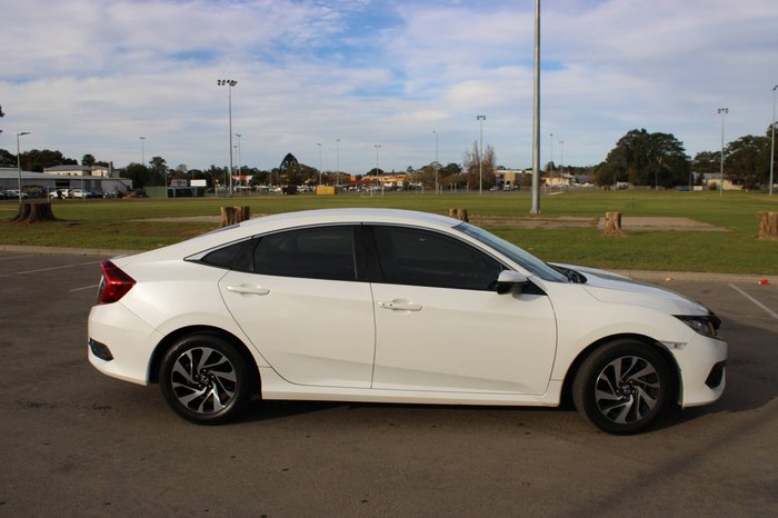 2018 HONDA CIVIC VTi-S