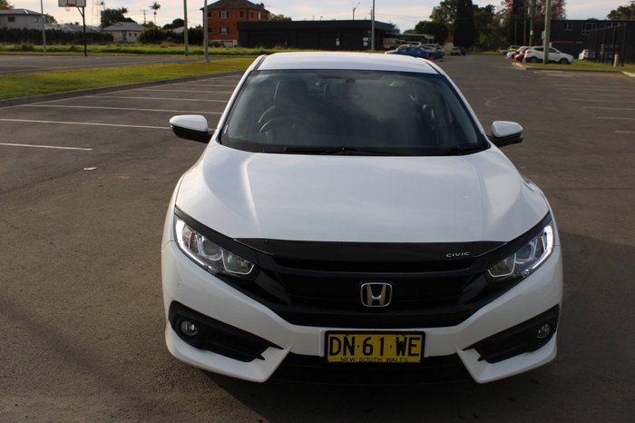 2018 HONDA CIVIC VTi-S