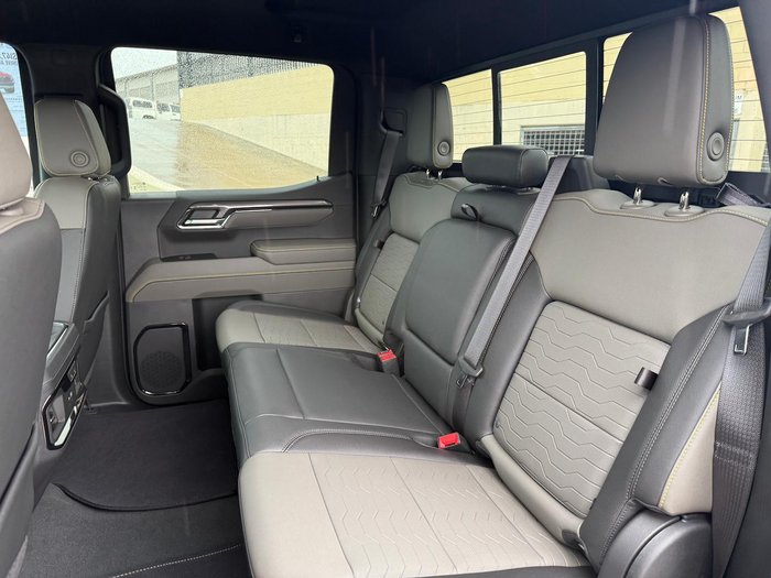 2024 Chevrolet Silverado 1500 ZR2 W/Tech Pack