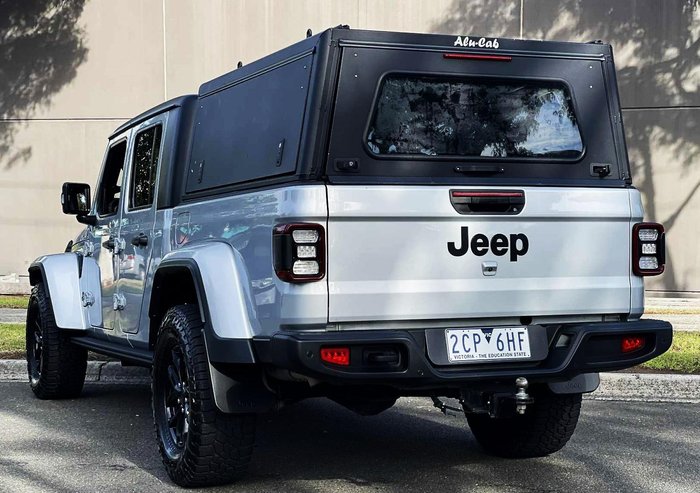 2023 Jeep Gladiator Night Eagle JT MY23 4X4 On Demand Silver Zynith