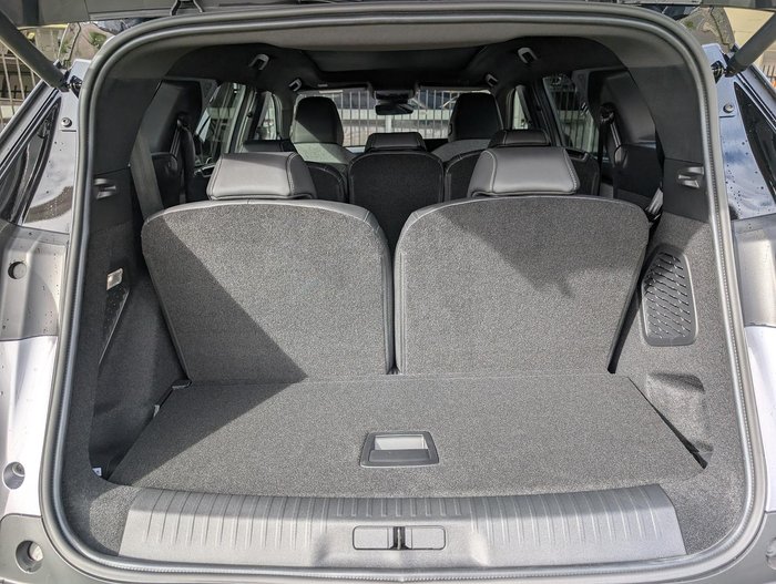 2025 Peugeot 5008 GT Premium Hybrid P74 MY25 Artense Grey