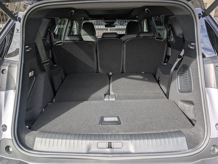2025 Peugeot 5008 GT Premium Hybrid P74 MY25 Artense Grey