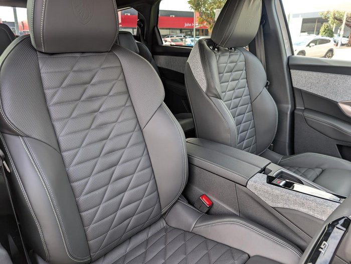 2025 Peugeot 5008 GT Premium Hybrid P74 MY25 Artense Grey