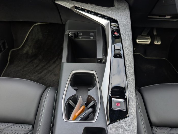 2025 Peugeot 5008 GT Premium Hybrid P74 MY25 Artense Grey