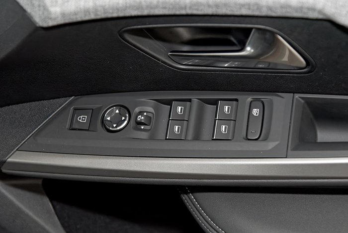 2025 Peugeot 5008 GT Premium Hybrid P74 MY25 Obsession Blue