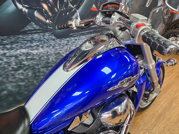 2007 Suzuki VZR 1800 BOULEVARD (M109R) BLUE
