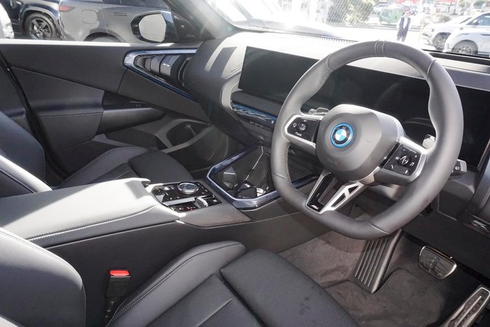 2025 BMW X3 30e xDrive
