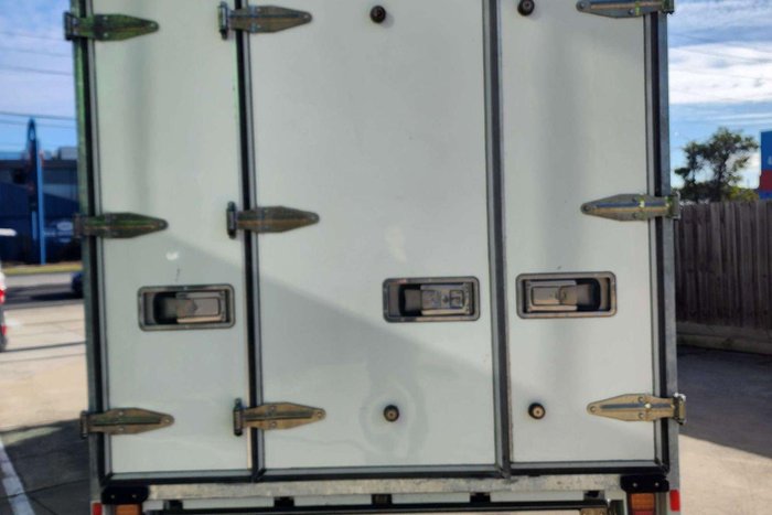 2019 Fuso Canter 515 White