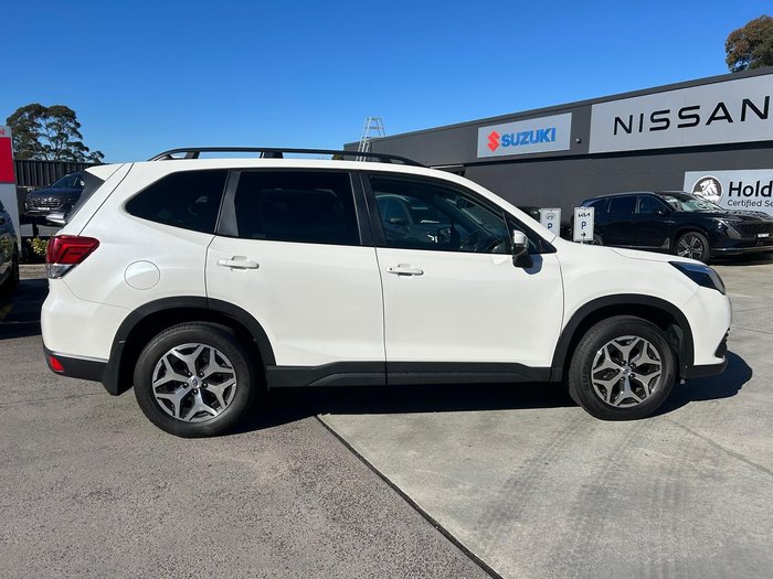 2023 Subaru Forester 2.5i