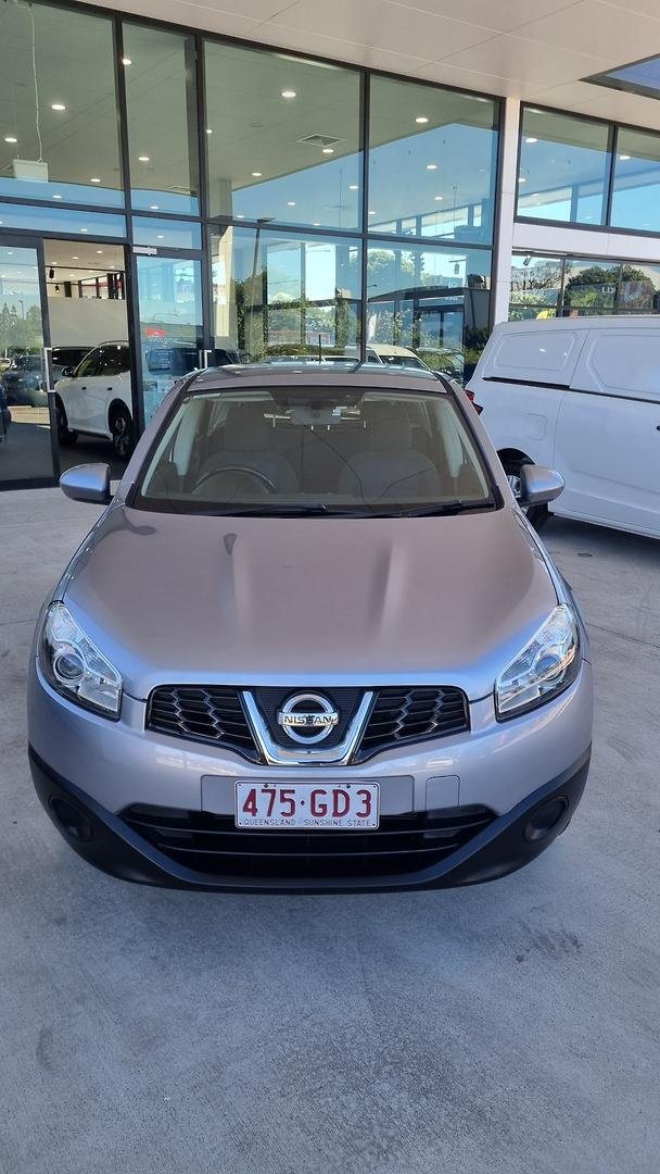 2013 Nissan Dualis ST