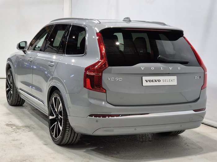 2023 Volvo XC90 Ultimate B6 Bright