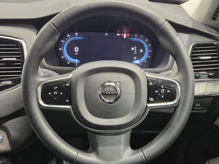 2023 Volvo XC90 Ultimate B6 Bright