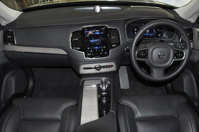 2023 Volvo XC90 Ultimate B6 Bright
