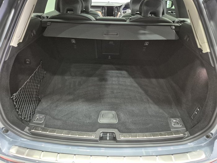 2023 Volvo XC60 Ultimate B6 Dark MY23 AWD Thunder Grey