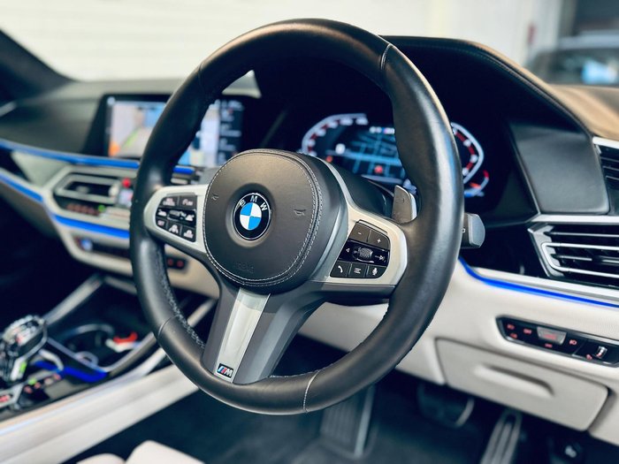 2022 BMW X7 M50i G07 4X4 Constant Black