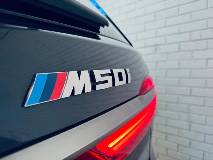 2022 BMW X7 M50i G07 4X4 Constant Black