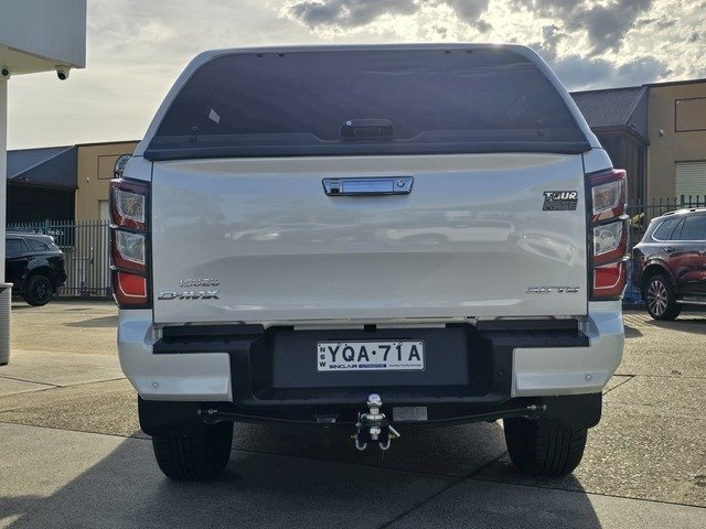 2024 Isuzu D-MAX