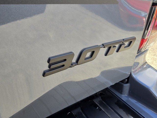 2025 Isuzu D-MAX