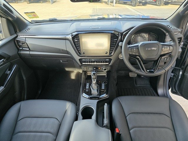 2025 Isuzu D-MAX