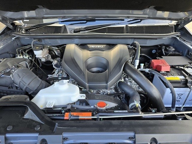 2025 Isuzu D-MAX
