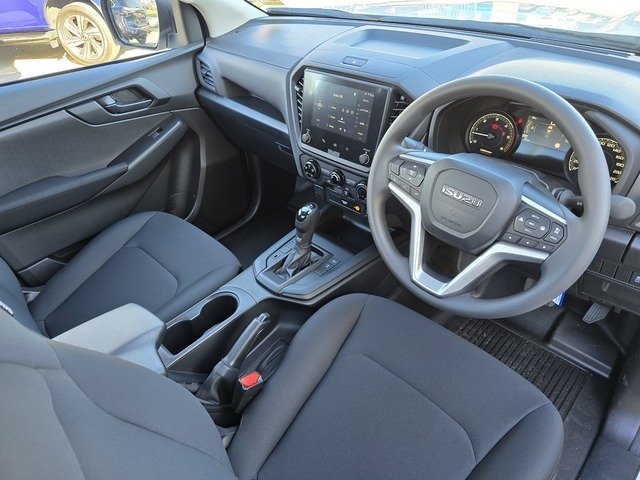 2025 Isuzu D-MAX