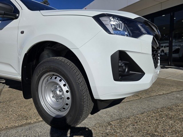 2025 Isuzu D-MAX