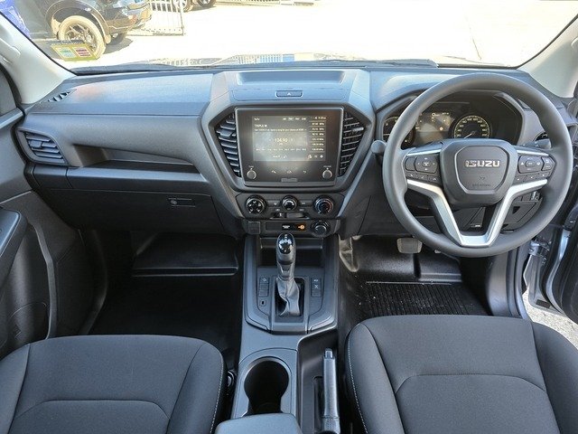 2025 Isuzu D-MAX