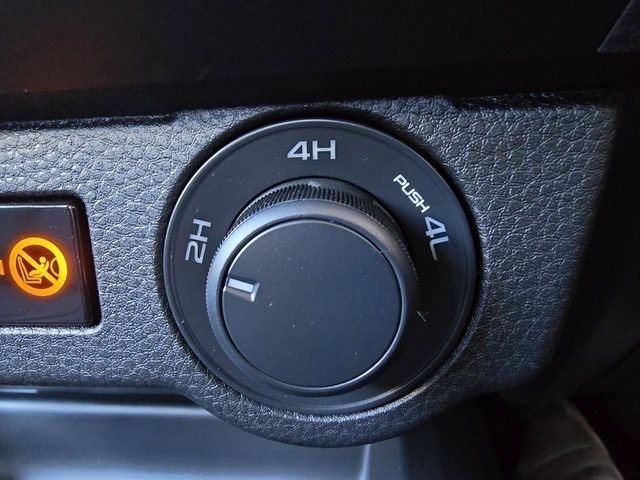 2025 Isuzu D-MAX