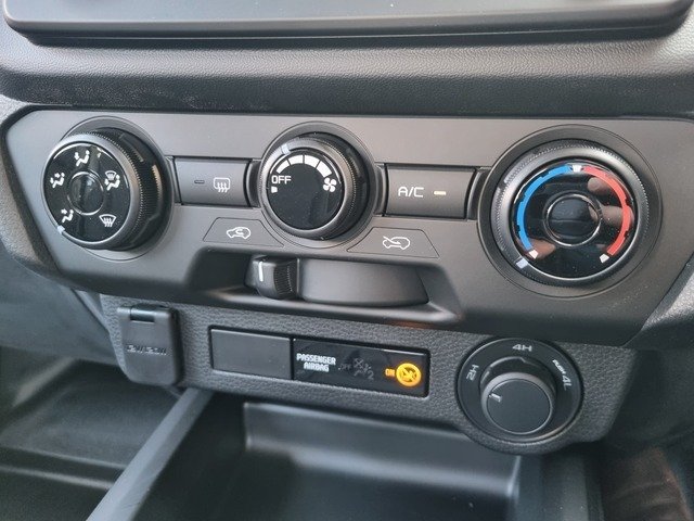 2025 Isuzu D-MAX 