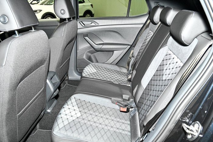 2025 Volkswagen T-Cross 85TSI R-Line