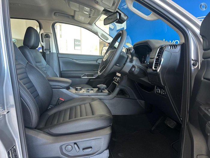 2025 Ford Everest Sport