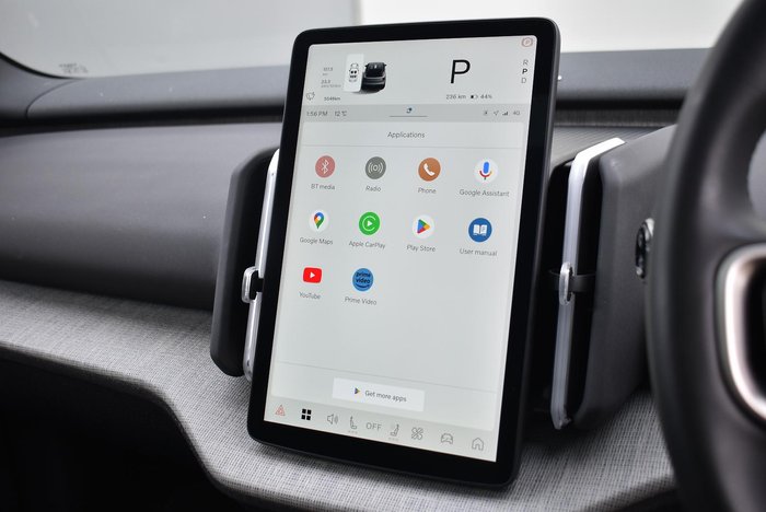 2023 Volvo EX30 Single Motor Extended Range Ultra MY24 Moss Yellow