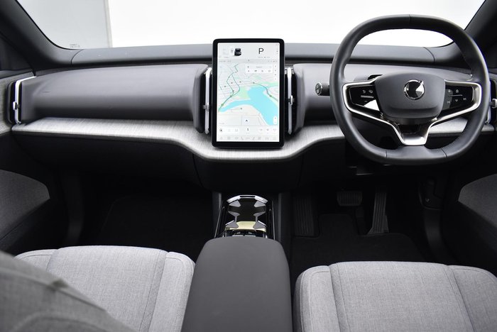 2023 Volvo EX30 Single Motor Extended Range Ultra MY24 Moss Yellow