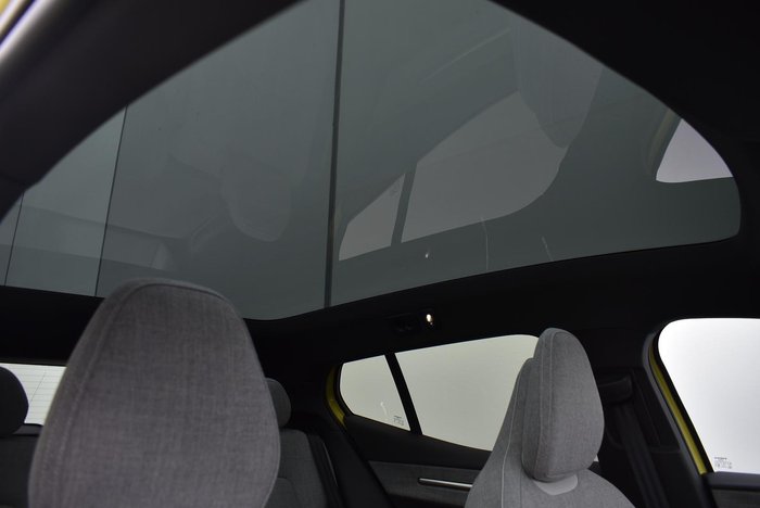 2023 Volvo EX30 Single Motor Extended Range Ultra MY24 Moss Yellow