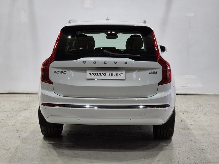 2023 Volvo XC90 Ultimate B5 Bright MY24 AWD Crystal White