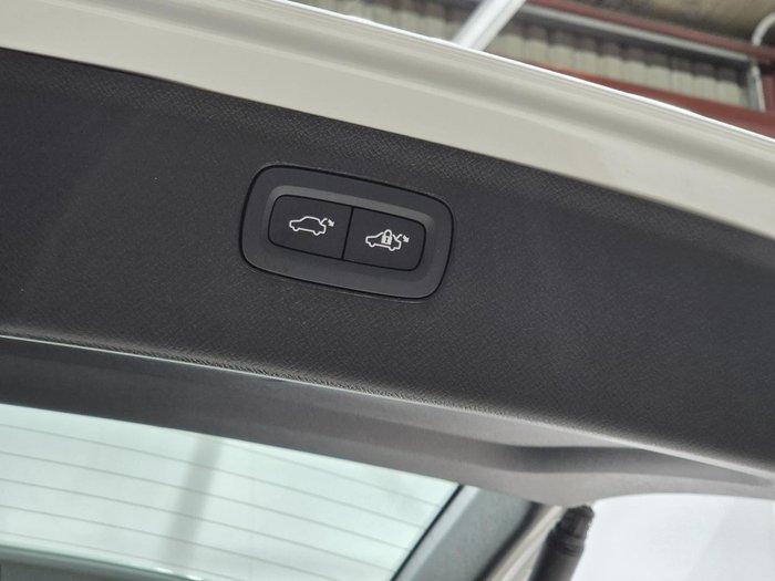 2023 Volvo XC90 Ultimate B5 Bright MY24 AWD Crystal White