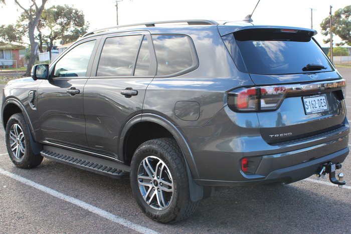 2025 Ford Everest Trend