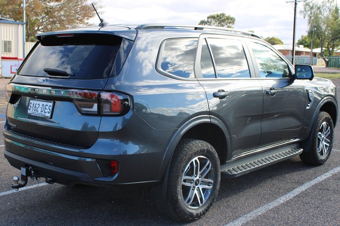 2025 Ford Everest Trend