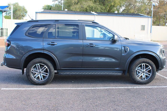 2025 Ford Everest Trend