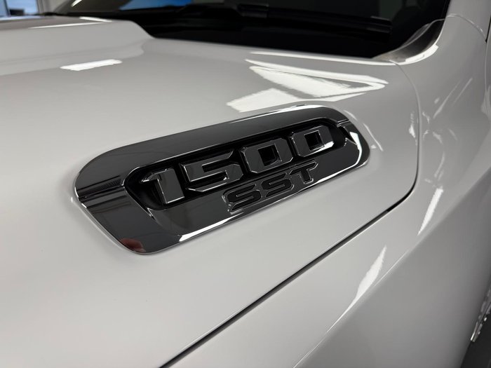 2025 RAM 1500 Laramie Sport Hurricane SO RamBox