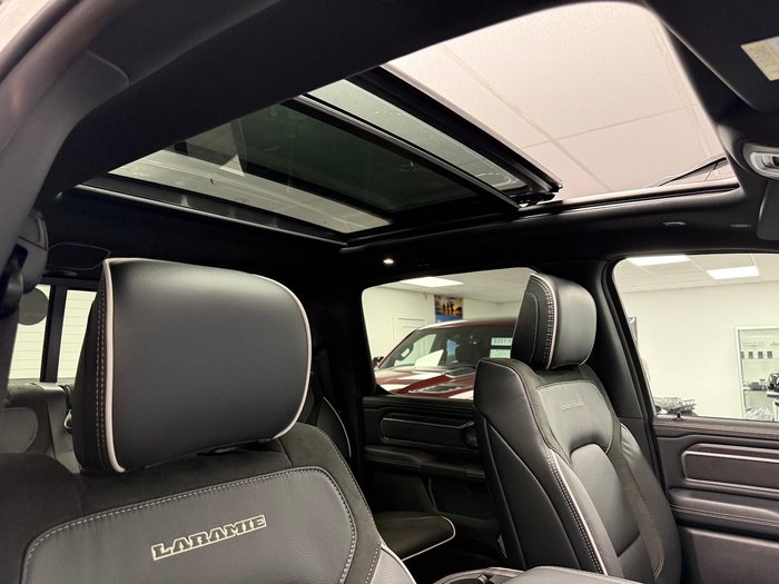 2025 RAM 1500 Laramie Sport Hurricane SO RamBox