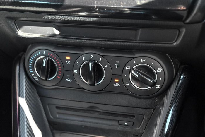 2016 Mazda 2 Maxx