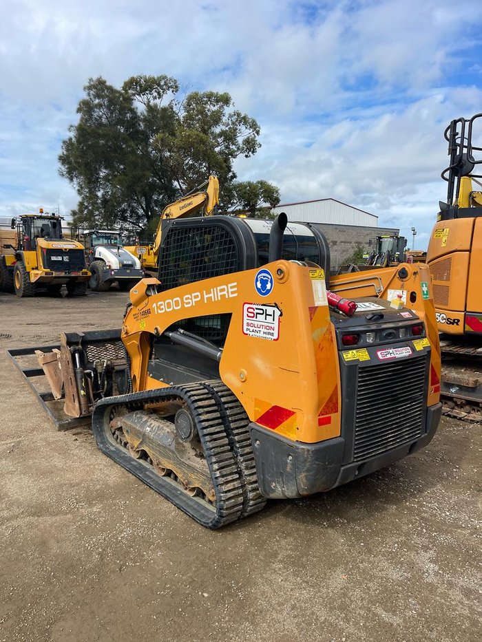 2022 CASE Tr310b