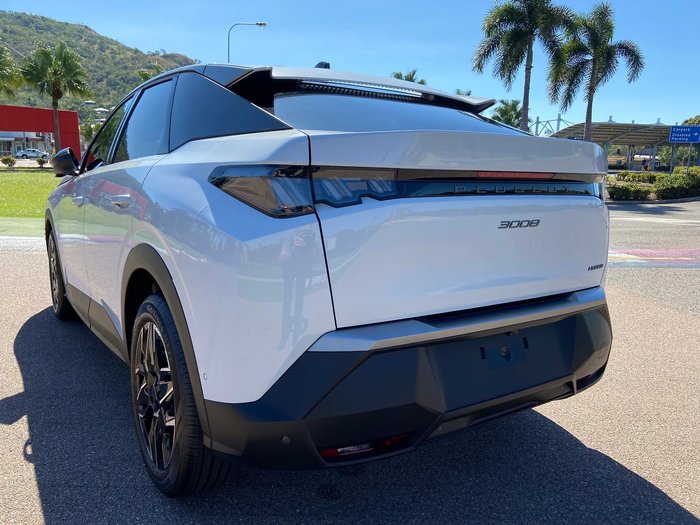2024 Peugeot 3008 Allure Hybrid P64 MY25 Okenite White