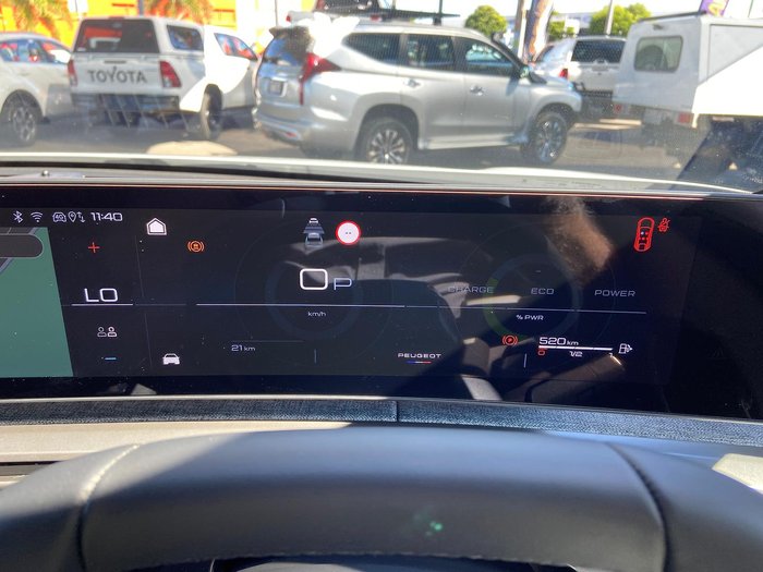 2024 Peugeot 3008 Allure Hybrid P64 MY25 Okenite White