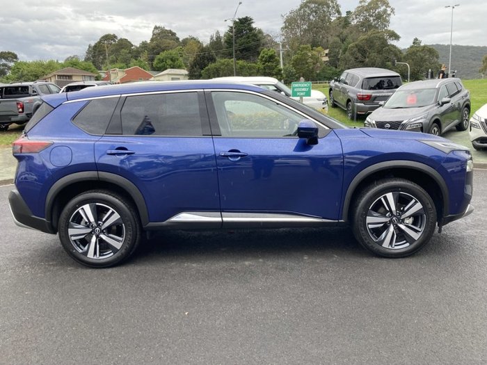 2025 Nissan X-TRAIL TI