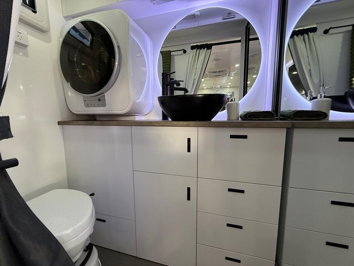 2025 Urban Caravans Skt