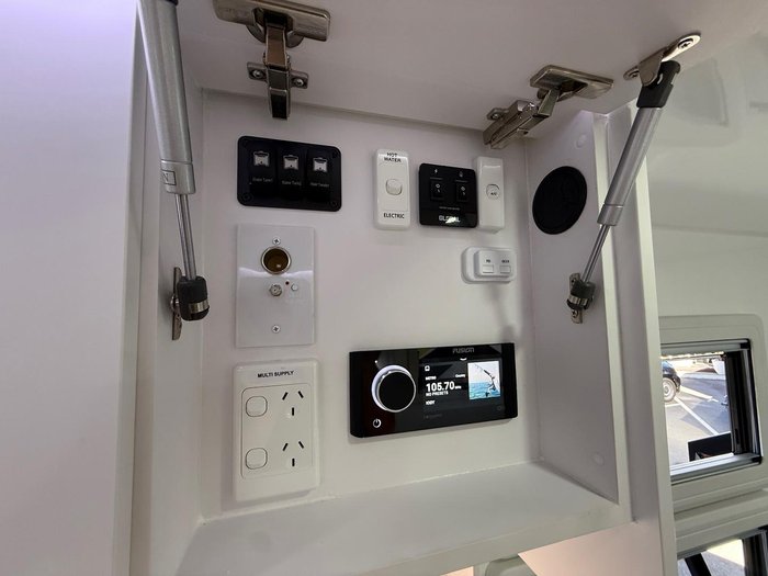 2025 Urban Caravans Skt