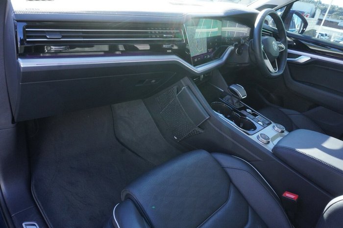 2022 Volkswagen Touareg 210TDI Elegance